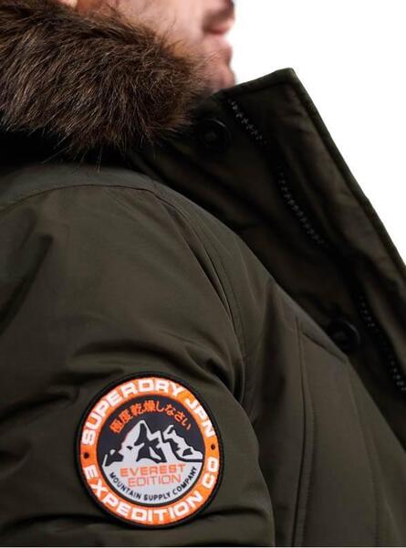 parka everest kaki